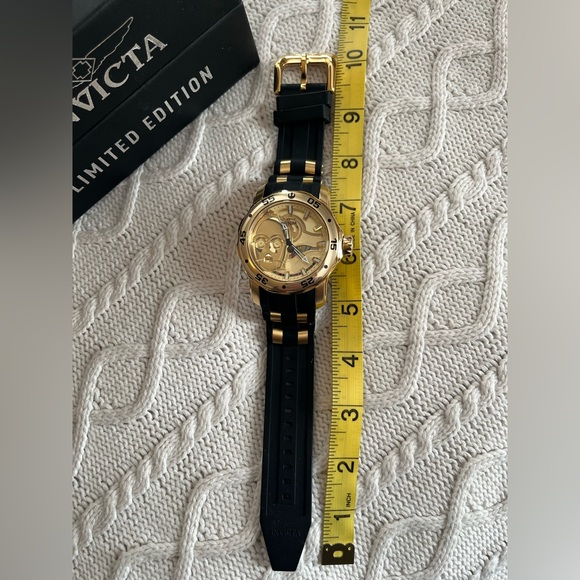Invicta Men’s Star Wars Gold and Black Watch Limited Edition C-3PO OSFM - Picture 6 of 13